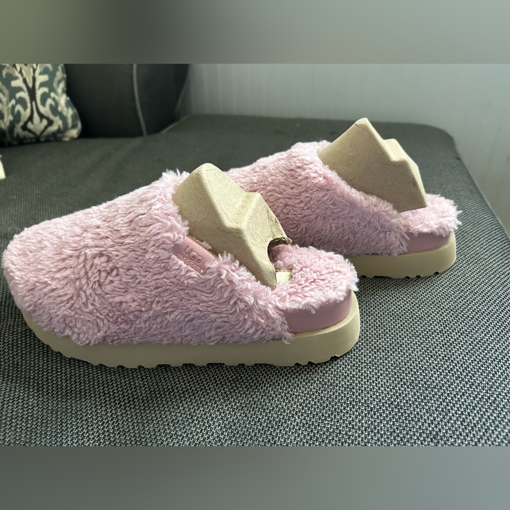 UGG Fuzz Sugar Slides